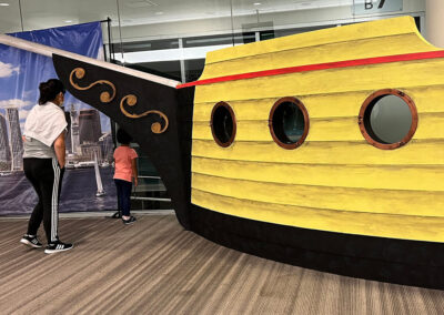 INFINITY PRODUCTIONS PORTFOLIO HOSPITALITY Exhibts Arts Entertainment Boat For Boston 02