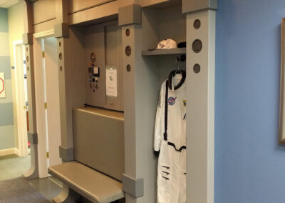 INFINITY PRODUCTIONS PORTFOLIO HOSPITALITY Exhibts Arts Entertainment Therapy Environment 010