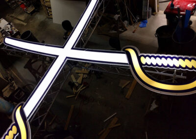 INFINITY PRODUCTIONS PORTFOLIO HOSPITALITY Marketing Displays Buffalo Sabres Logo 02