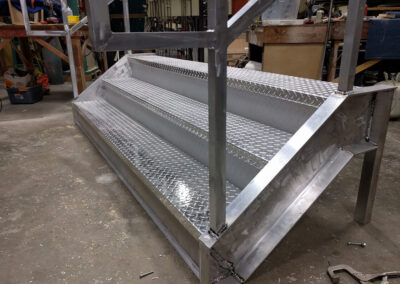 INFINITY PRODUCTIONS PORTFOLIO HOSPITALITY Marketing Displays Valvoline 010