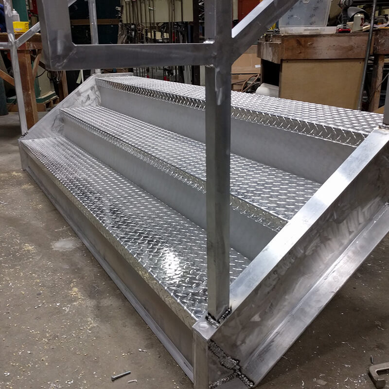 INFINITY PRODUCTIONS PORTFOLIO HOSPITALITY Marketing Displays Valvoline 010