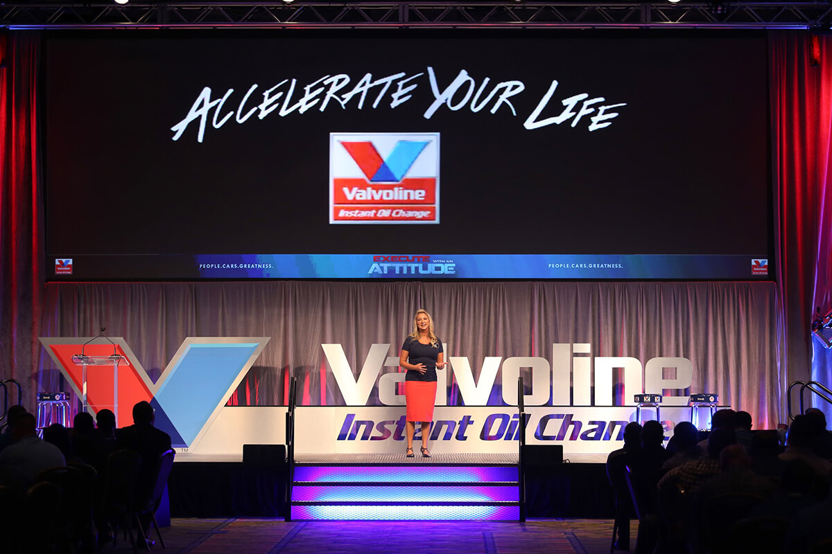 INFINITY PRODUCTIONS PORTFOLIO HOSPITALITY Marketing Displays Valvoline 09.JPG