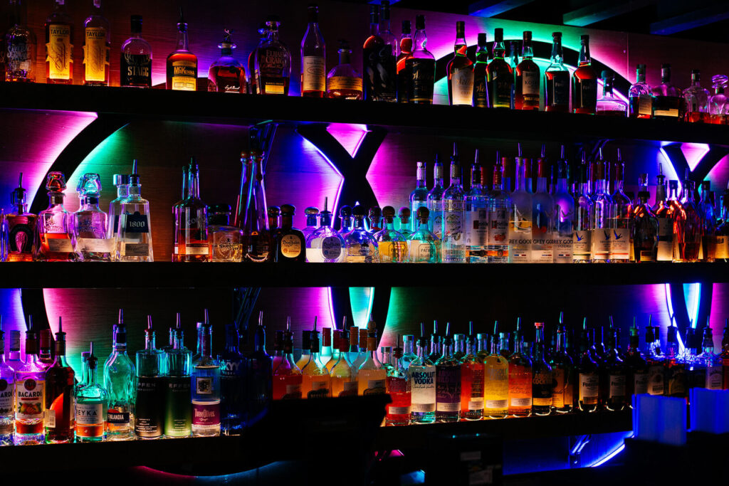 20250426-A7_09969_CalebPerryPhotography_Infinity_BigBar 20250426 A7 09969 CalebPerryPhotography Infinity BigBar