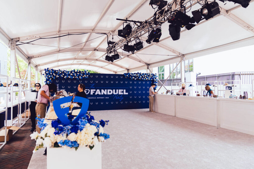 INFINITY-PRODUCTIONS-PORTFOLIO-MARKETING-DISPLAYS-FANDUEL-2025-Landscape-012 INFINITY PRODUCTIONS PORTFOLIO MARKETING DISPLAYS FANDUEL 2025 Landscape 012