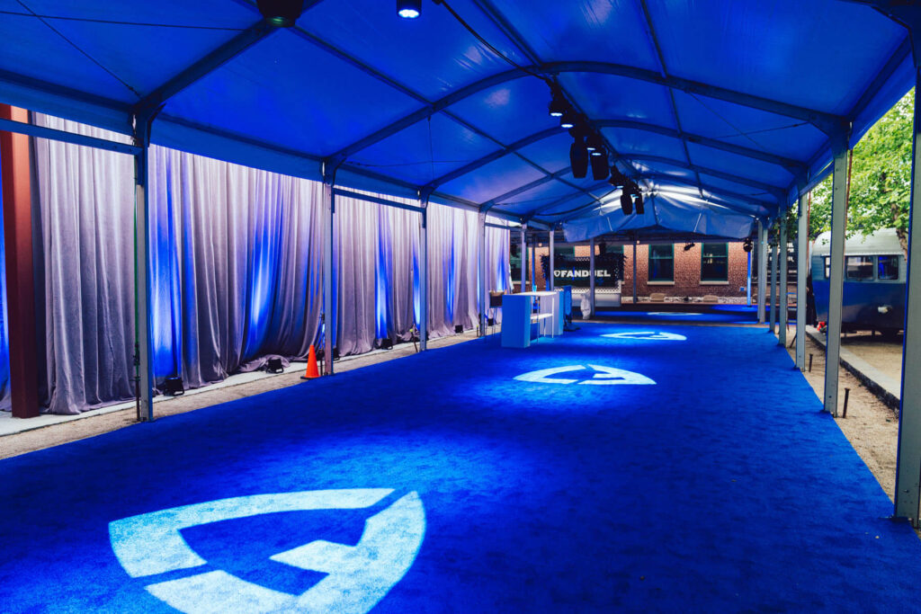 INFINITY-PRODUCTIONS-PORTFOLIO-MARKETING-DISPLAYS-FANDUEL-2025-Landscape-013 INFINITY PRODUCTIONS PORTFOLIO MARKETING DISPLAYS FANDUEL 2025 Landscape 013