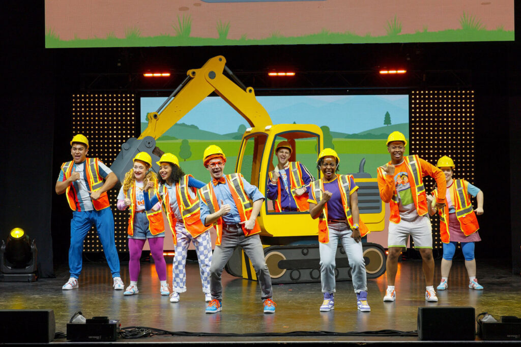 INFINITY PRODUCTIONS PORTFOLIO THEATRE PERFORMING ARTS BLIPPI LANDSCAPE 094