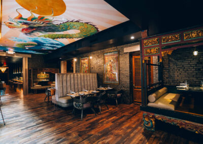 Infinity Productions Hospitality SakeAGoGo 03 Center Dining 20250701 A7 07124 CalebPerryPhotography Infinity SakeAGoGo Final