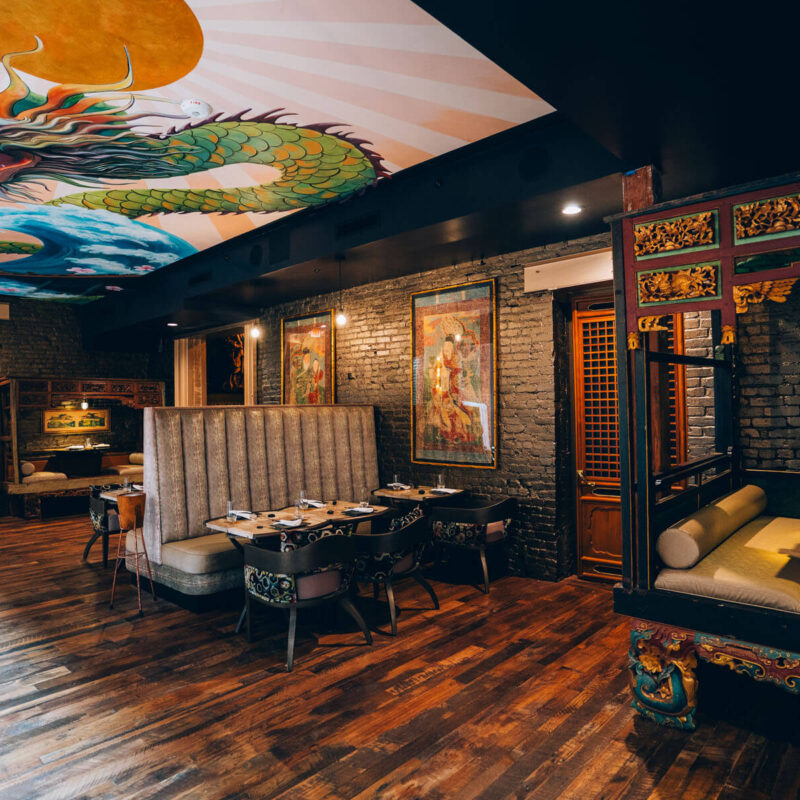 Infinity Productions Hospitality SakeAGoGo 03 Center Dining 20250701 A7 07124 CalebPerryPhotography Infinity SakeAGoGo Final