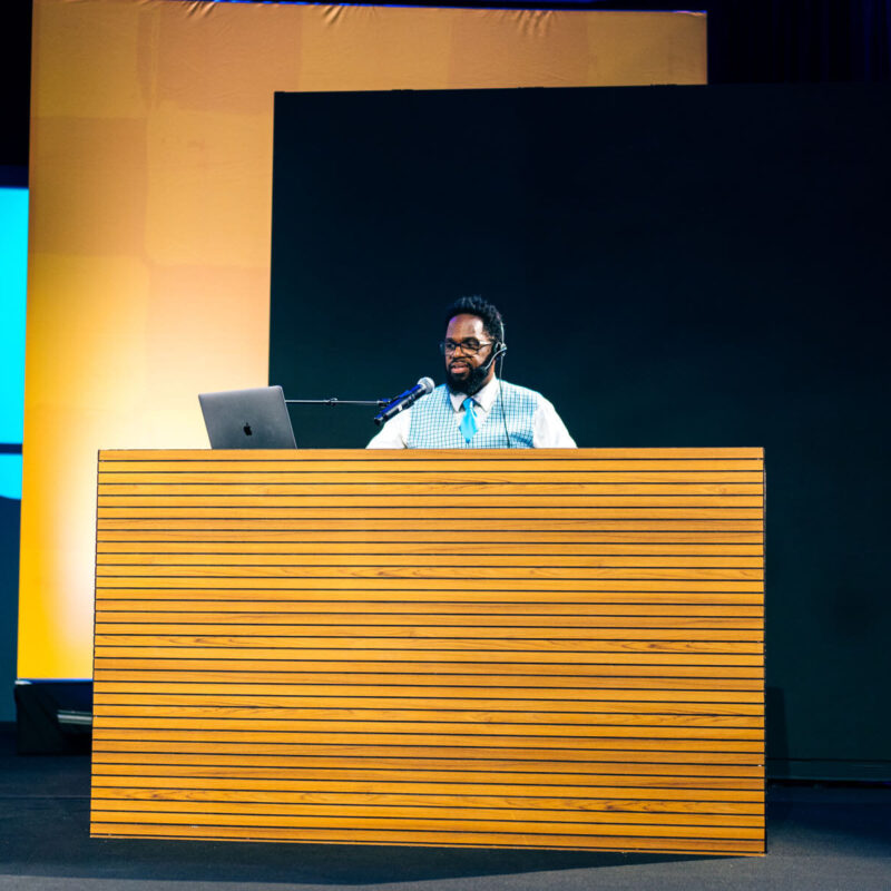 Infinity Productions Projects Marketing Displays PCMA EdUCon Omni Louisville 20250603 A7 01320 CalebPerryPhotography Infinity PinnacleLEDWallBooth OmniHotel